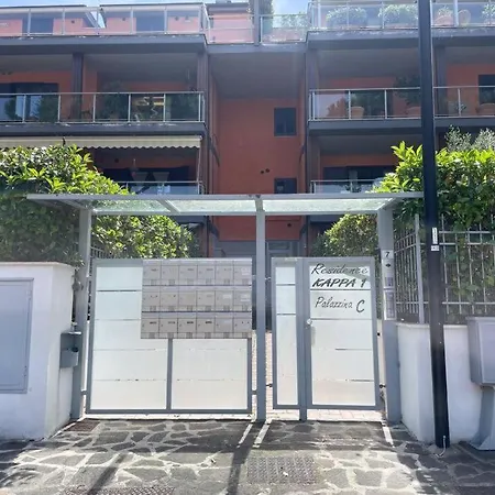 Apartament Uniko Pineto