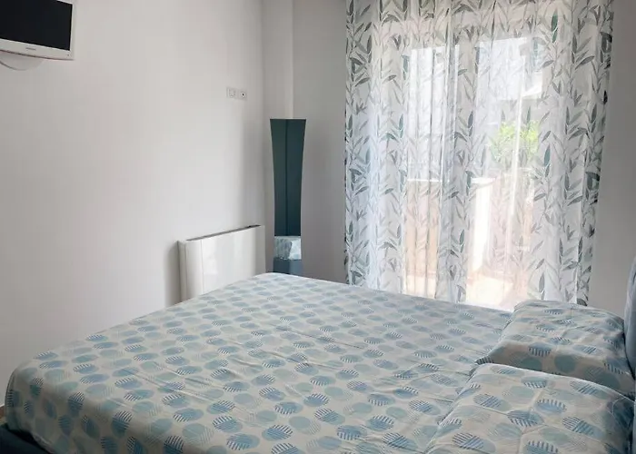 Uniko Apartament Pineto